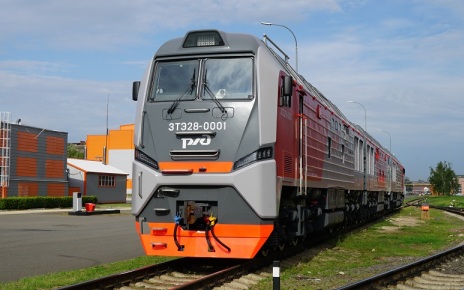 Freight main diesel locomotive 3TE28